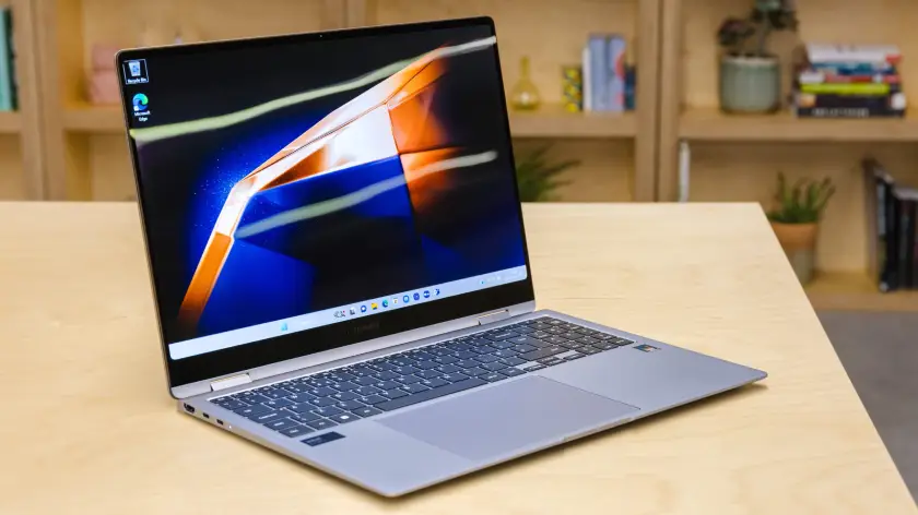 سامسونگ Galaxy Book 4 Pro بهترین لپ تاپ برنامه نویسی