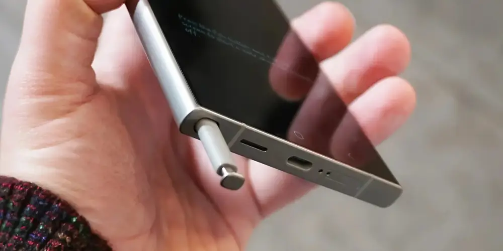 Samsung may remove S Pen slot from Galaxy S26 Ultra