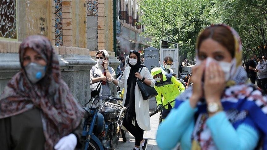 پناه بردن به ماسک، خودنمایی کرونا در بهار ۱۴۰۴ بعد از مدت‌ها بی‌خبری؛ لزوم ارائه آمار دقیق موارد و مناطق ابتلا به مردم/ در این کشورها کرونا حذف شد