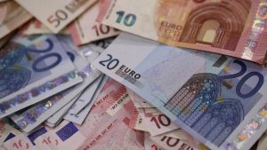 قیمت دلار و یورو بازار آزاد امروز ۲۰ اردیبهشت - تابناک