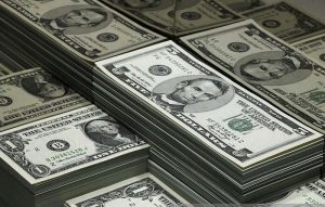  پیش‌بینی قیمت دلار در صورت توقف مذاکرات با آمریکا - تابناک