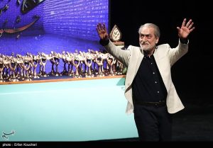 جدیدترین عکس از جمشید هاشم پور/ فرمانده کل سپاه هم بود/ مجید انتظامی جایزه به دست شکار دوربین ها شد