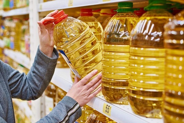 رونمایی از قیمت‌های جدید در بازار/ قیمت روغن چقدر گران شد؟ - تابناک