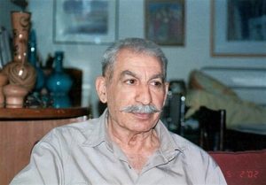 اهدای ۴۰ کتاب «نویسنده عاشقانه‌نویس» به موزه‌اش