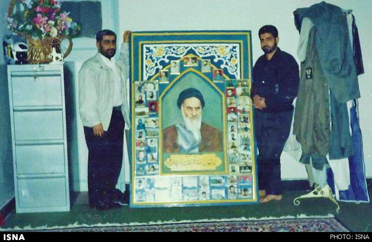 پنجه در شراره آتش