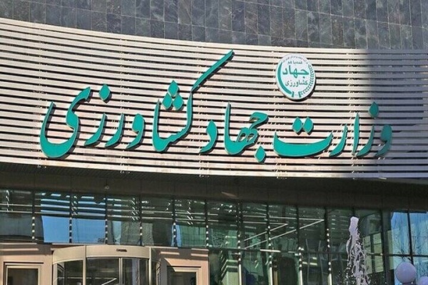 آقای وزیر شما وظایف خودتان را برعهده بگیرید توصیه به مردم پیشکش! / مردم به خاطر شکر و روغن مصرف می‌کنند