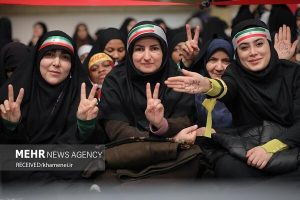 نامه جمعی از بانوان به رهبر انقلاب؛ قیام زنان ایرانی علیه تعلیق زندگی -