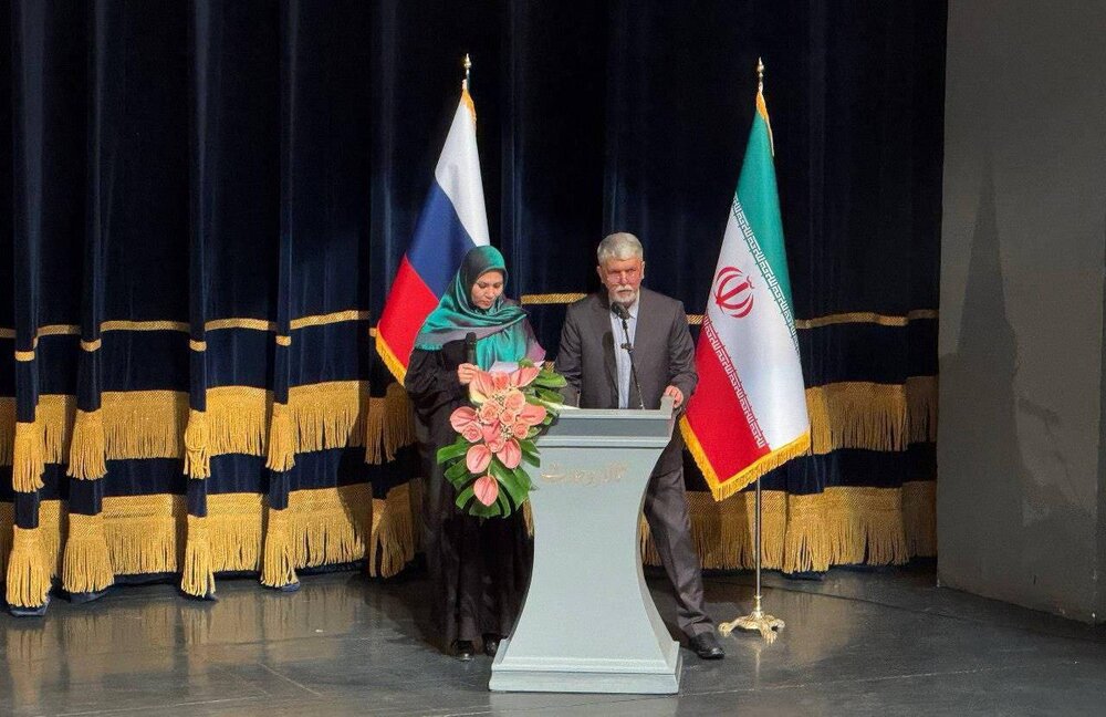 وزیر فرهنگ: درخت پیوندهای فرهنگی ایران و روسیه، ریشه در تاریخ دارد