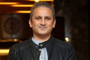 برای کمک به تلویزیون پیام داده‌ام اما هنوز جوابی نگرفته‌ام