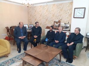 دیدار رئیس بنیاد شهید با خانواده شهدای حملات رژیم صهیونیستی - خبرگزاری مهر