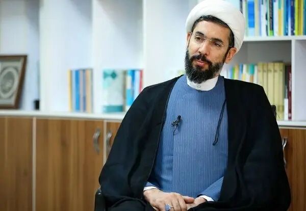 رستمی: وفاق ملی کنونی ظرفیت بزرگی برای نظام سیاسی است