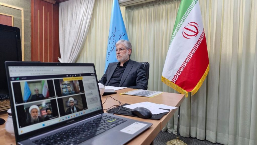 وزیر علوم: توجه به تمامی سلایق در چارچوب میهن الزامی است 