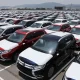 /iran-car-market-recession-2025-currency-imports