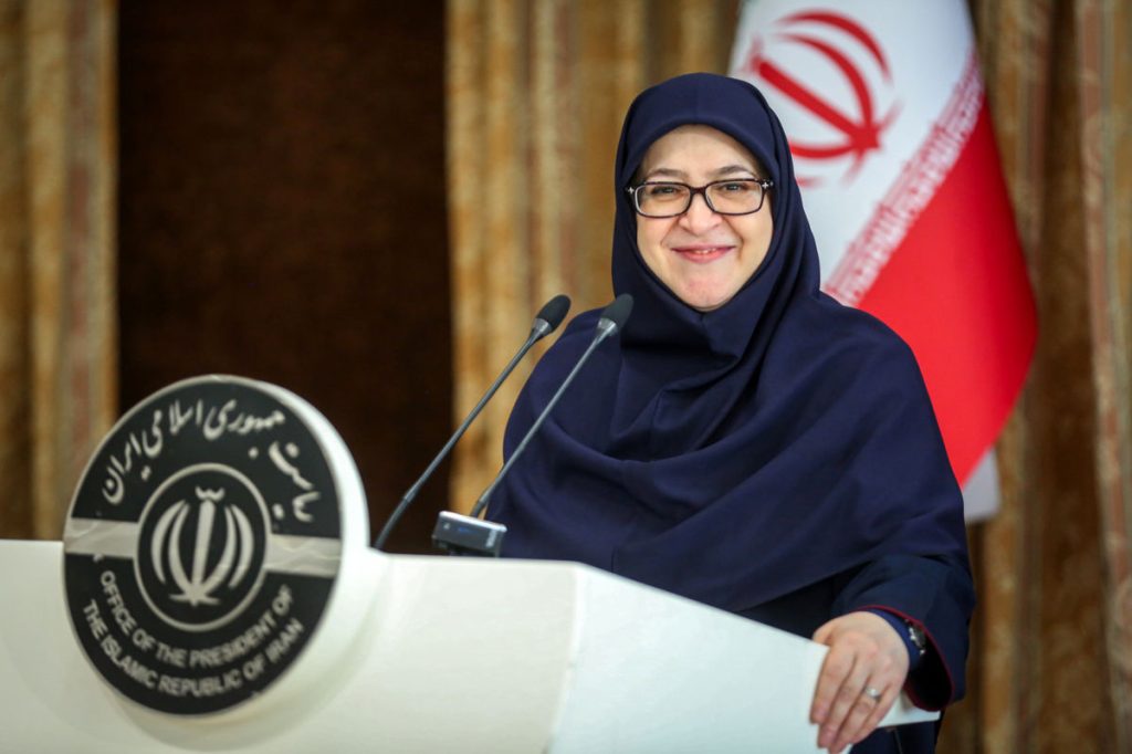 رئیس‌جمهور می‌تواند دستوری فیلترینگ را حل کند ولی نگاه دولت، وفاق است