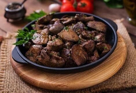 آیا واقعا جگر مرغ محل ذخیره سموم است؟/ حد مجاز مصرف جگر در ماه/ دل و جگر مرغ بهتر است یا گوسفند؟
