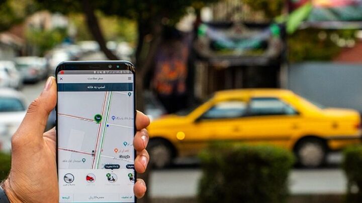 اخذ عوارض مضاعف شهرداری از تاکسی‌های اینترنتی خلاف قانون است