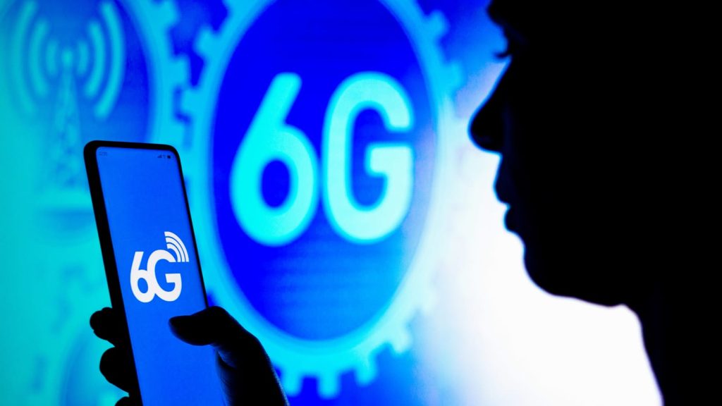 اولین گوشی‌های 6G شاید تا سال ۲۰۲۸ عرضه شوند